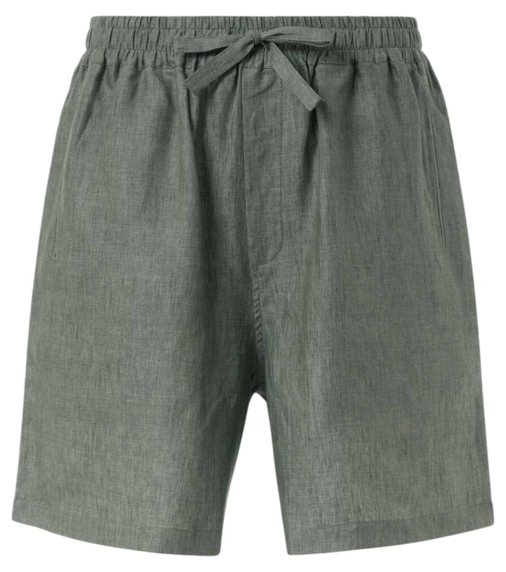 Photo: Saman Amel Linen shorts