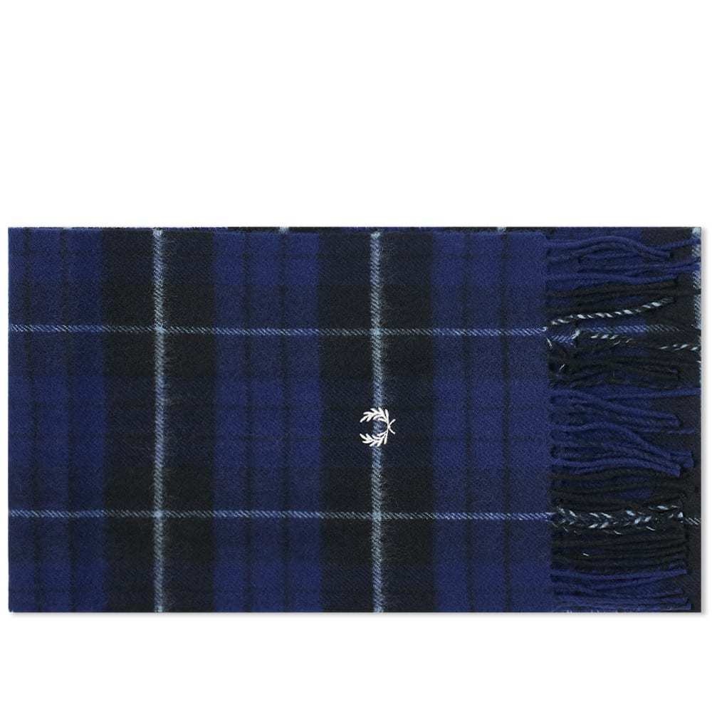 Photo: Fred Perry Authentic Autumn Tartan Scarf