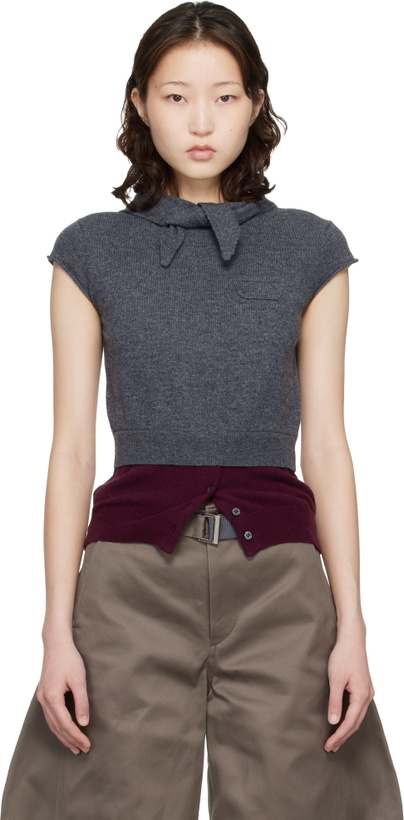 Photo: Meryll Rogge Gray & Burgundy Crew Neck Cap Sleeve Bandana Sweater