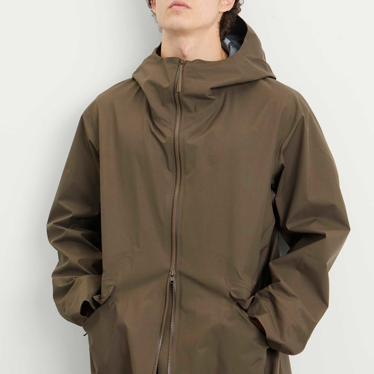Arc'teryx Veilance Men's Monitor Coat in Gnosis
