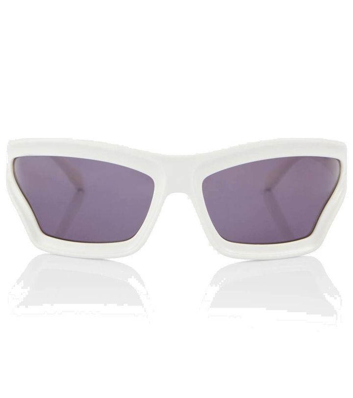 Photo: Loewe Paula's Ibiza cat-eye sunglasses