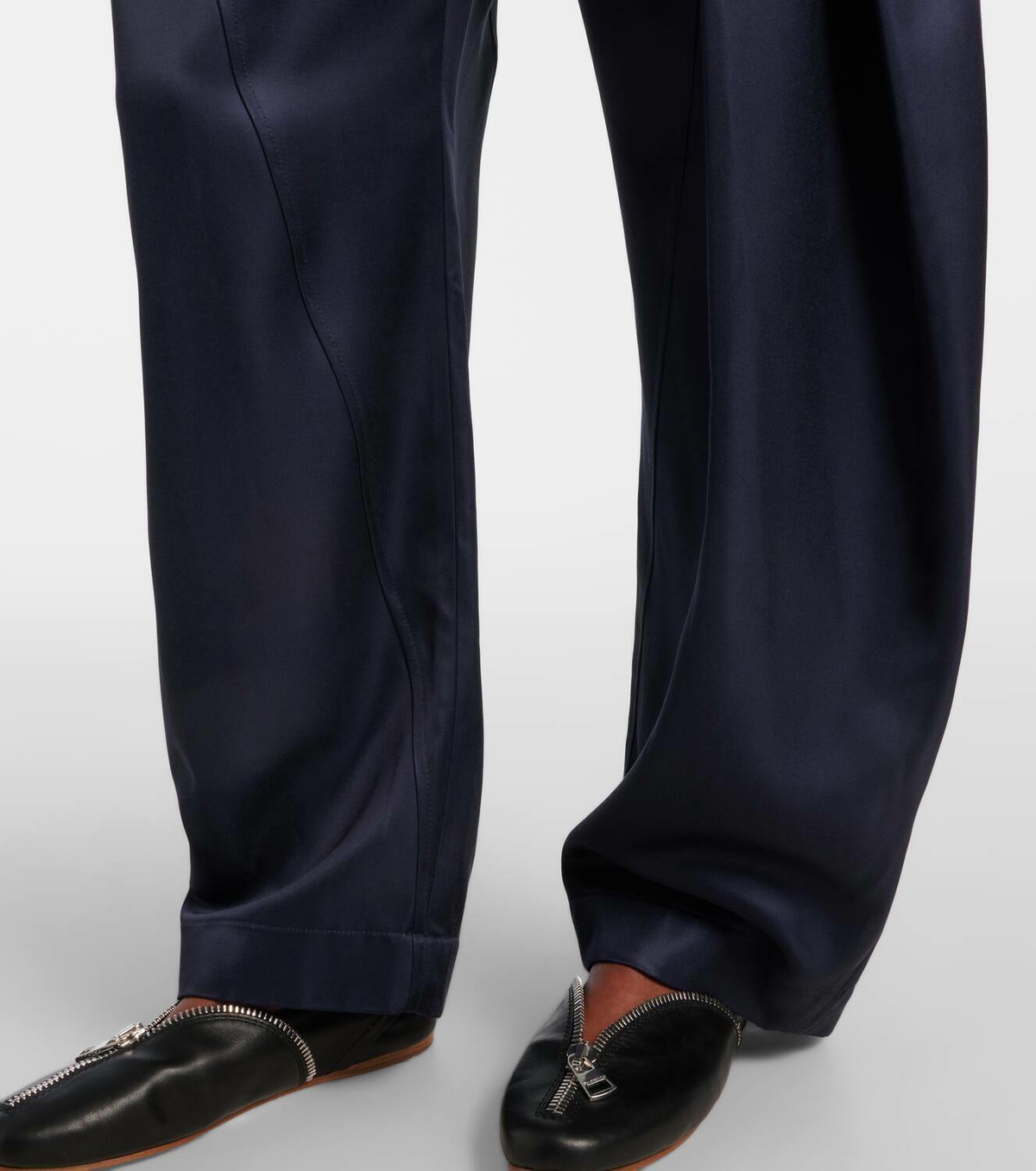 JW Anderson Belted high-rise barrel-leg pants