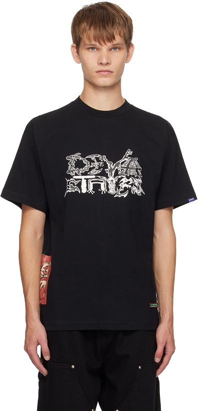 Photo: DEVÁ STATES Black Printed T-Shirt