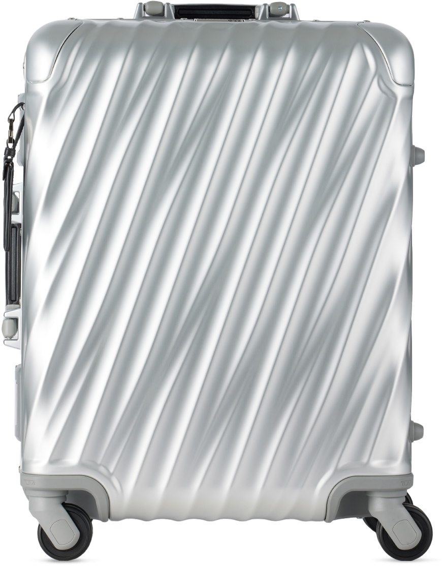 Tumi 19 Degree Aluminum International Expandable Carry-On Silver