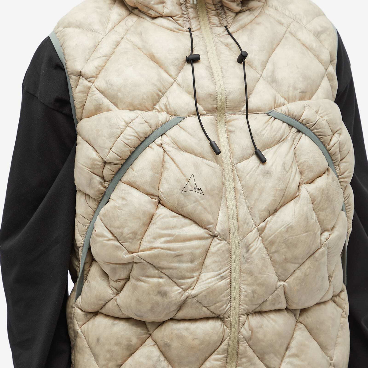 ROA Men's Light Down Vest in Oatmeal ROA