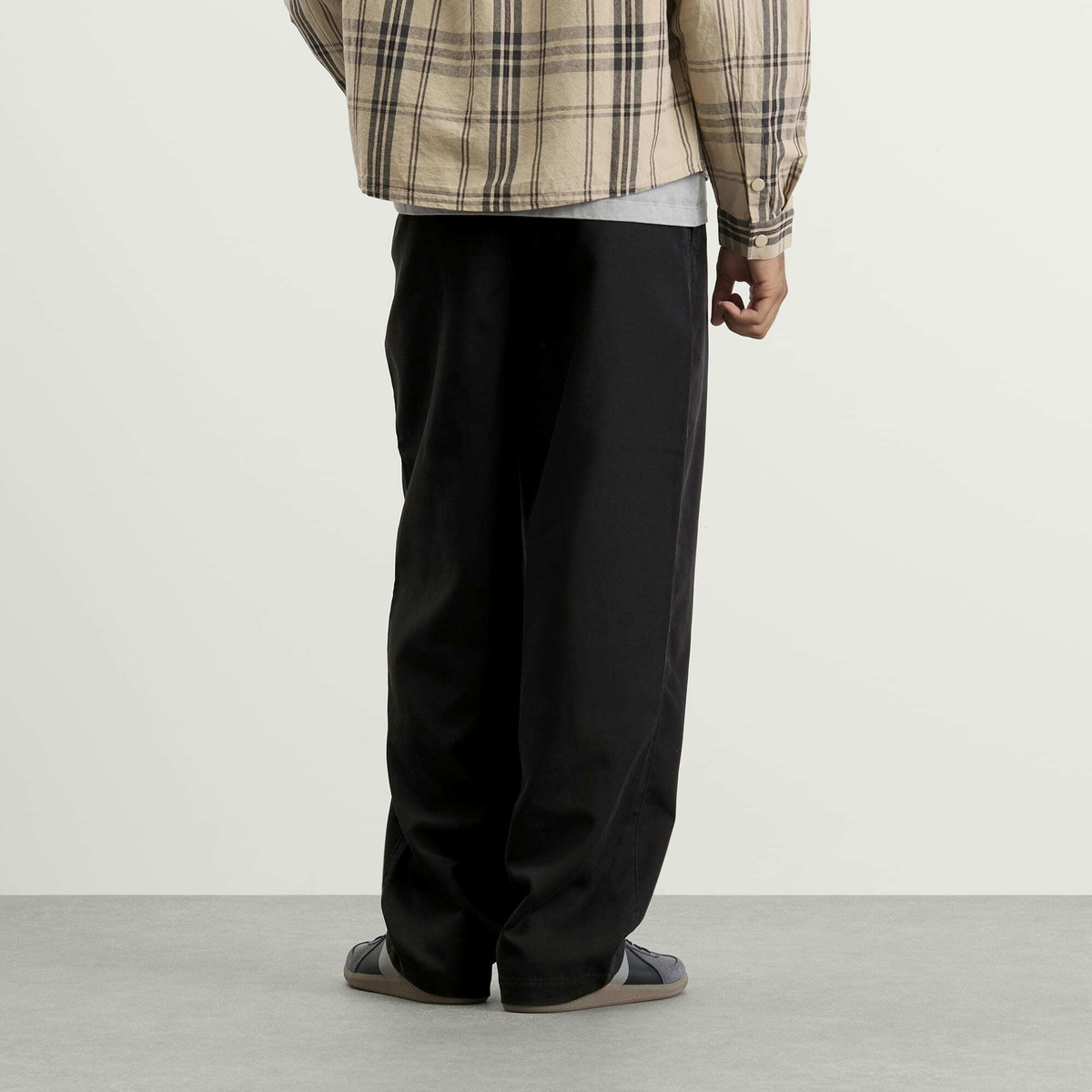 Bound Men's Wide Pleated Trouser in Black