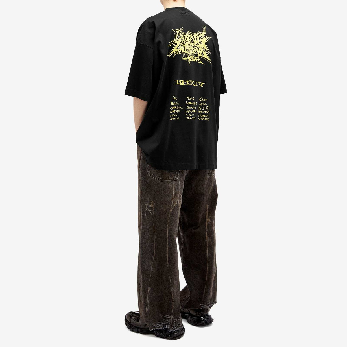 国内発送☆VETEMENTS☆LIVING LEGEND OVERSIZED T-SHIRT 251669M213010_1.jpg
