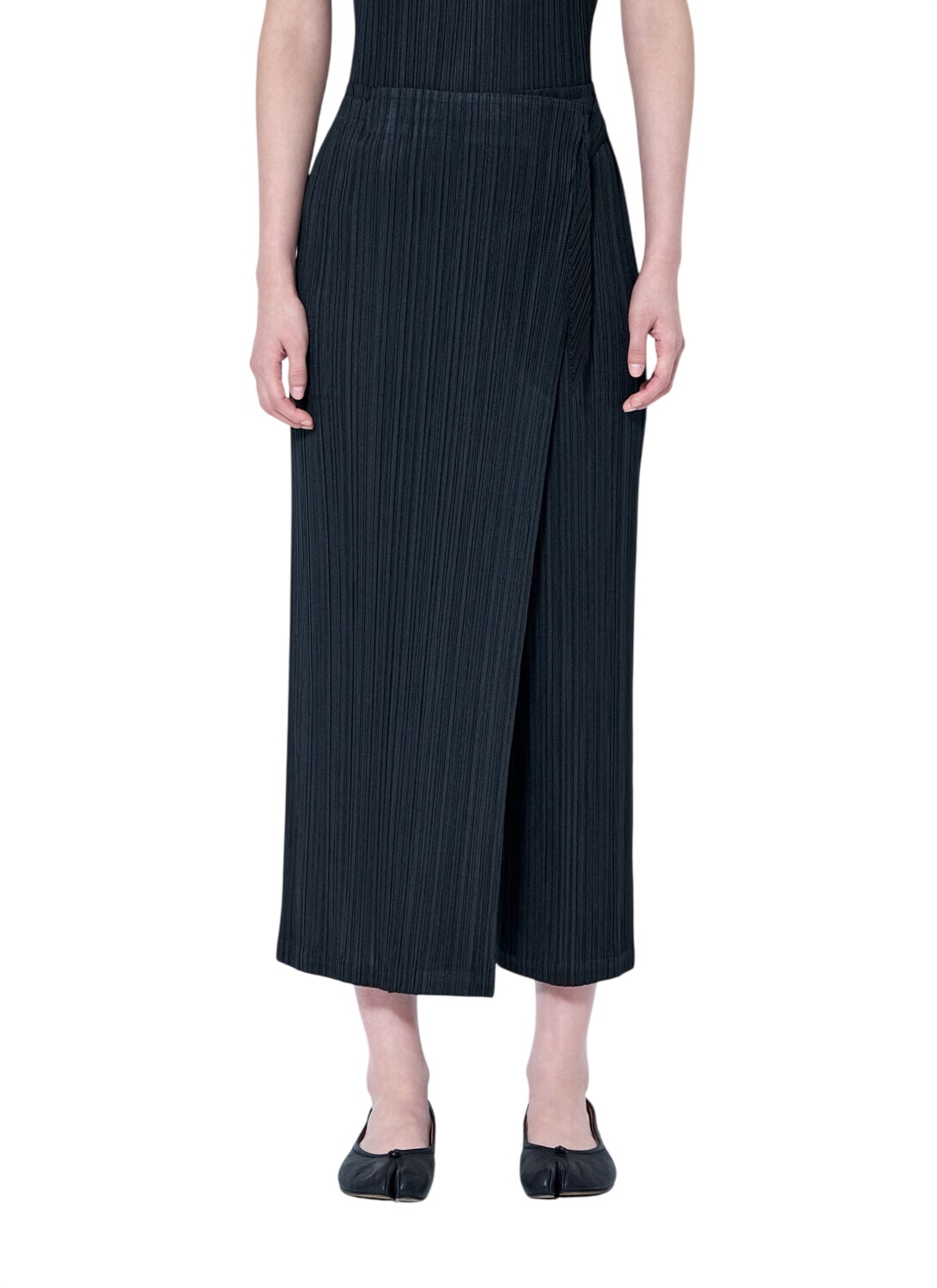 PLEATS PLEASE ISSEY MIYAKE Red Thicker Bottoms 1 Midi Skirt Pleats