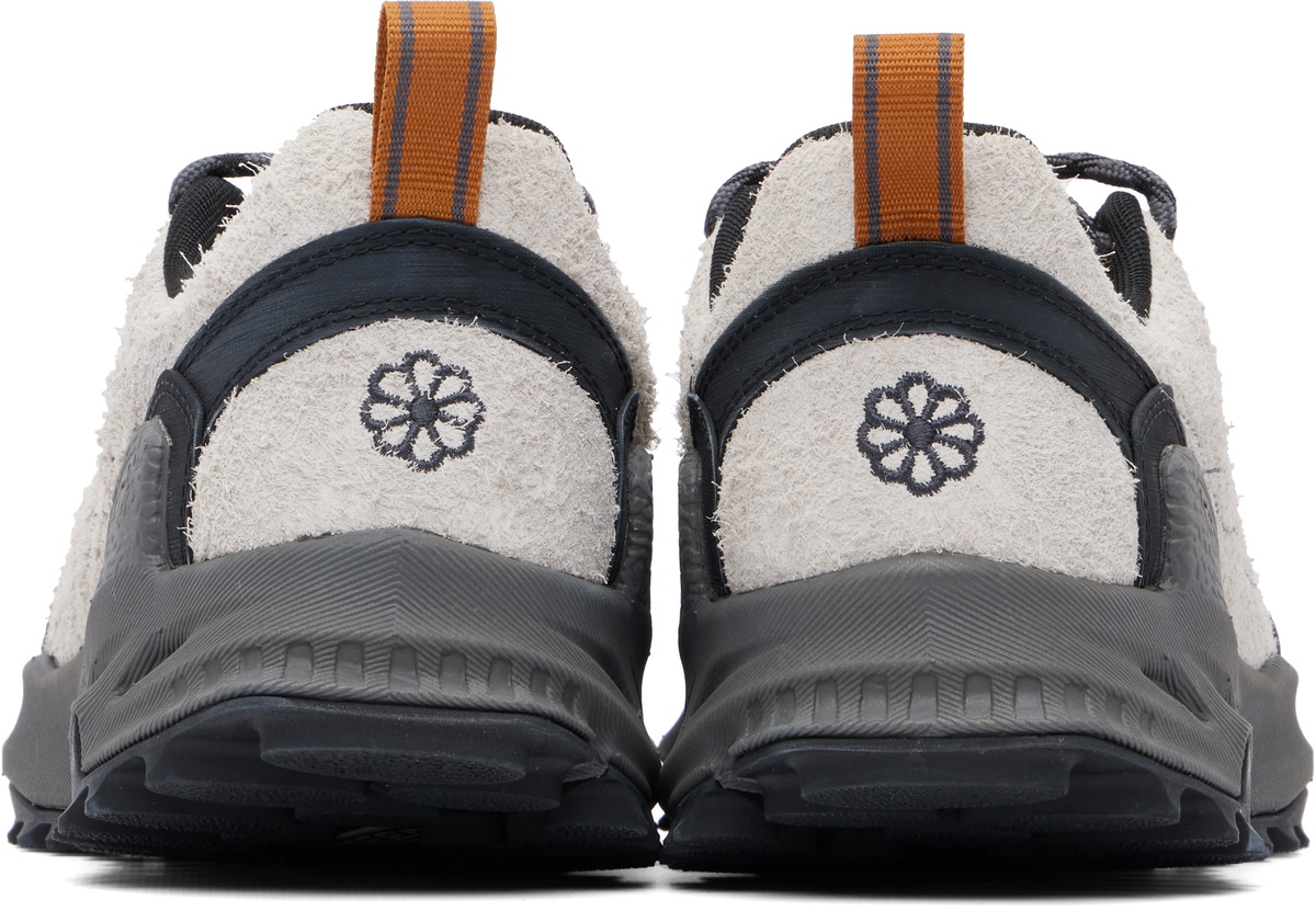 KEEN Gray Jasper Zionic Sneakers