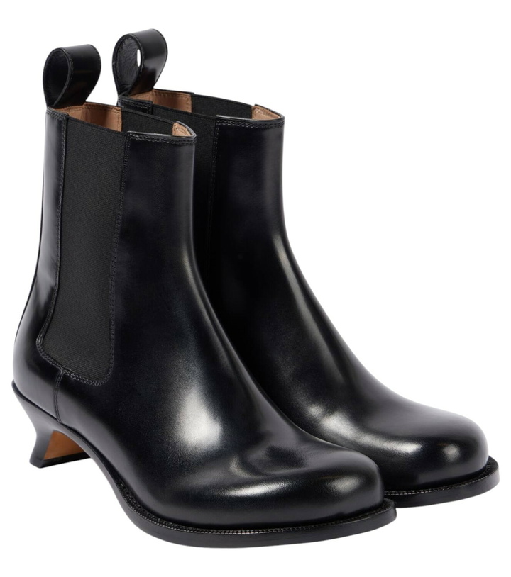 Photo: Loewe Campo 40 brushed leather Chelsea boots