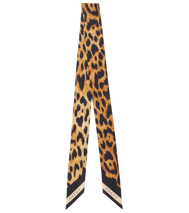 Photo: Gucci Leopard-print silk twill scarf