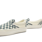 Vans LX Classic Slip-On 98 sneaker in Checkerboard Stargazer
