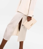 Jacquemus La Petite Pochette Rond Carré leather clutch
