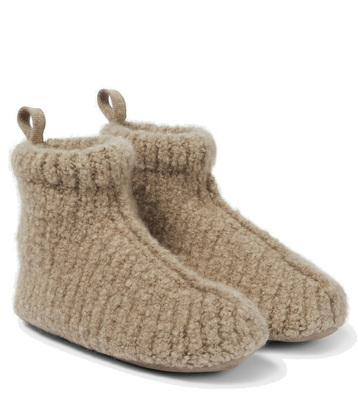 Photo: Loro Piana - Ribbed-knit cashmere slippers