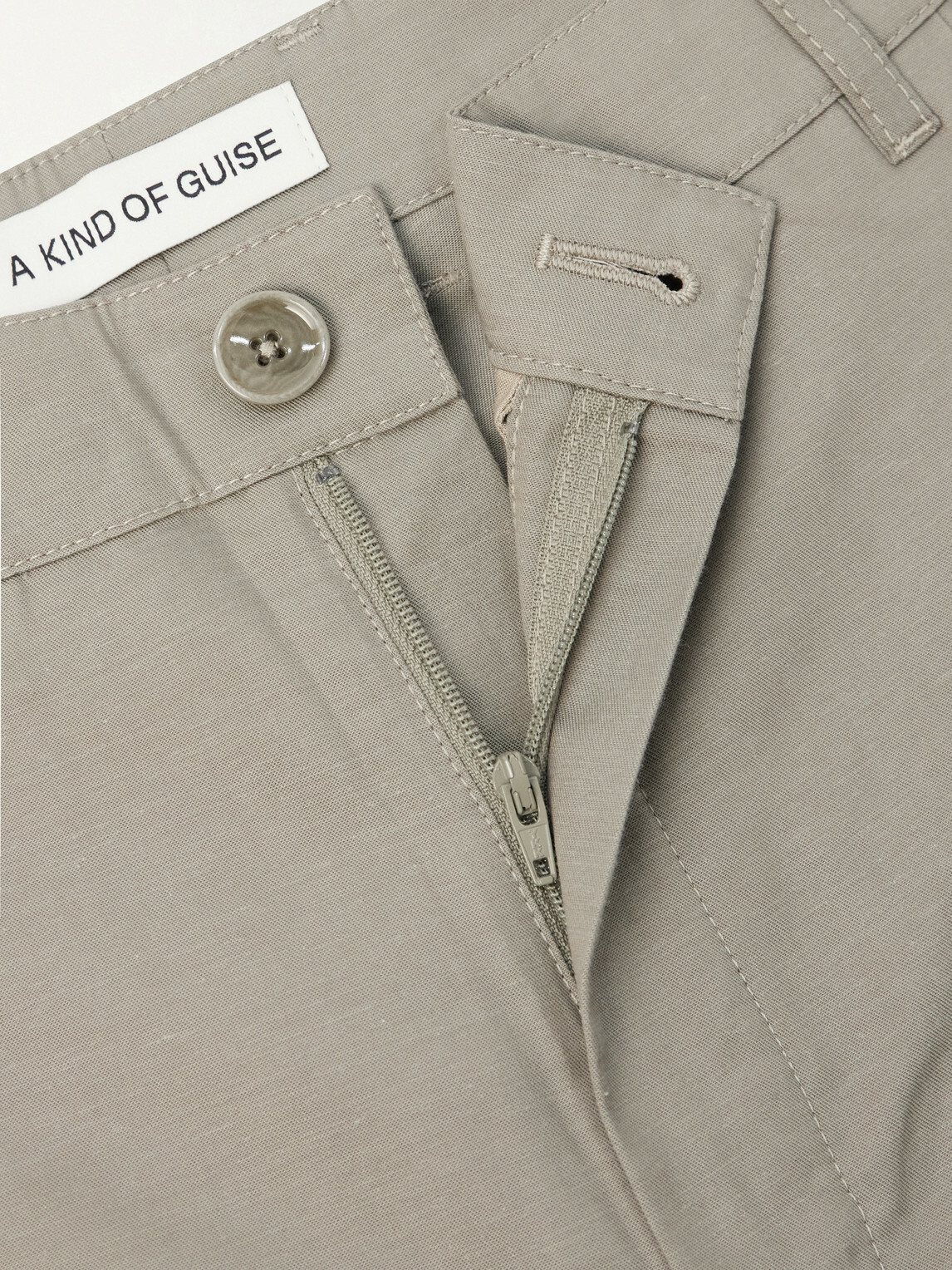 A Kind Of Guise - Juno Straight-Leg Pleated Lyocell, Cotton and Linen-Blend Shorts - Green