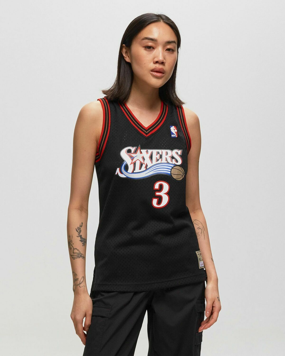 Mitchell & Ness Nba Women's Swingman Jersey Philadelphia 76ers 2000 01 Allen Iverson #3 Black Jerseys