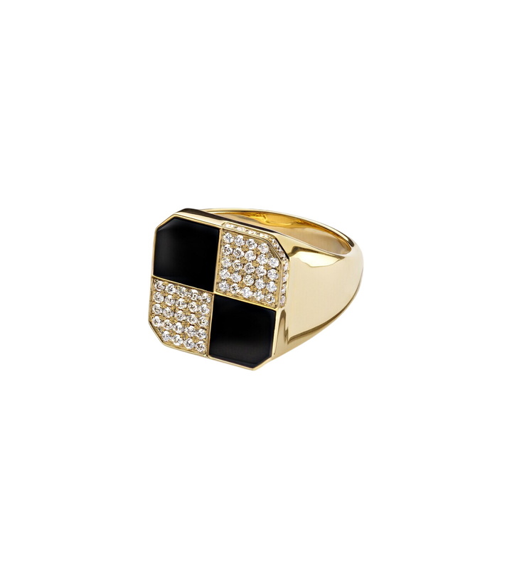 Photo: Yvonne Léon Damier 9kt gold ring with diamonds and onyx