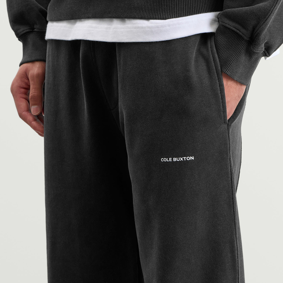 Cole Buxton Men's Mini Logo Sweatpants in Vintage Black