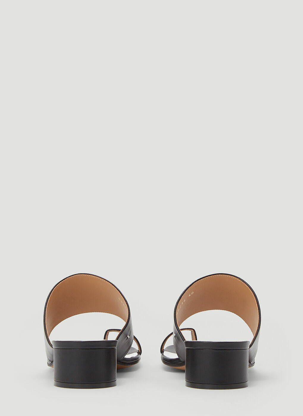 【送料関税込】Maison Margiela Tabi Chunky Sandal Maison Margiela - Tabi Sandals in Black Maison Margiela