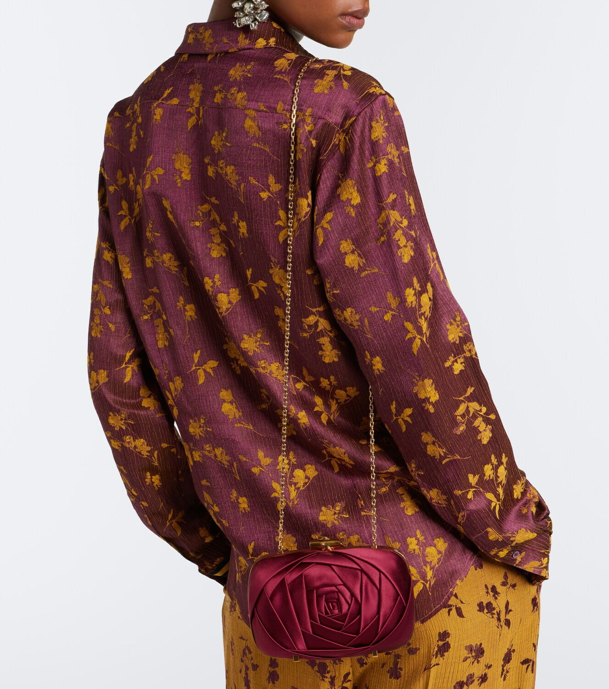 Roger Vivier Rose Vivier satin clutch