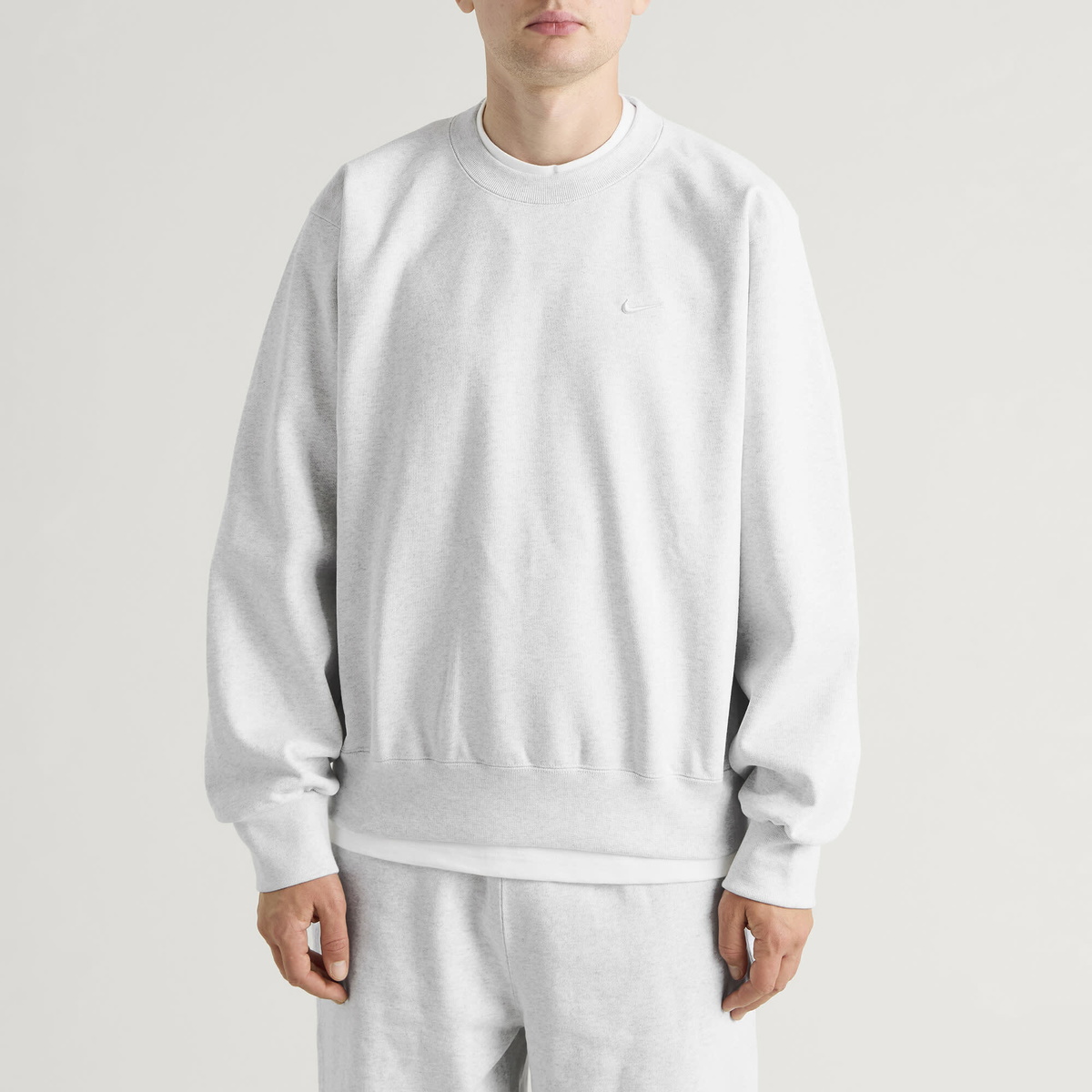Nike Men's 560 Fleece Crew Sweat in Birch Heather
