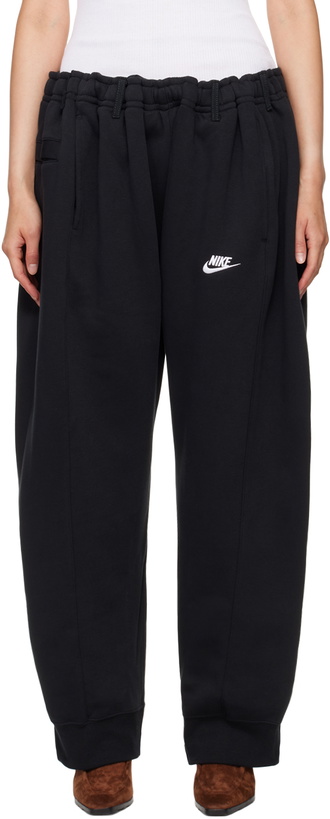 Photo: Bless Black Overjogging Jeans