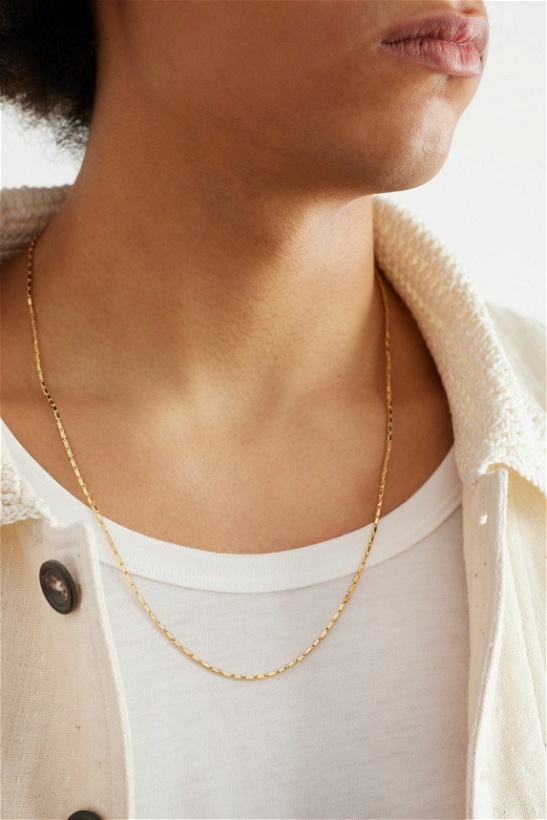Photo: Suzanne Kalan - Gold Chain Necklace