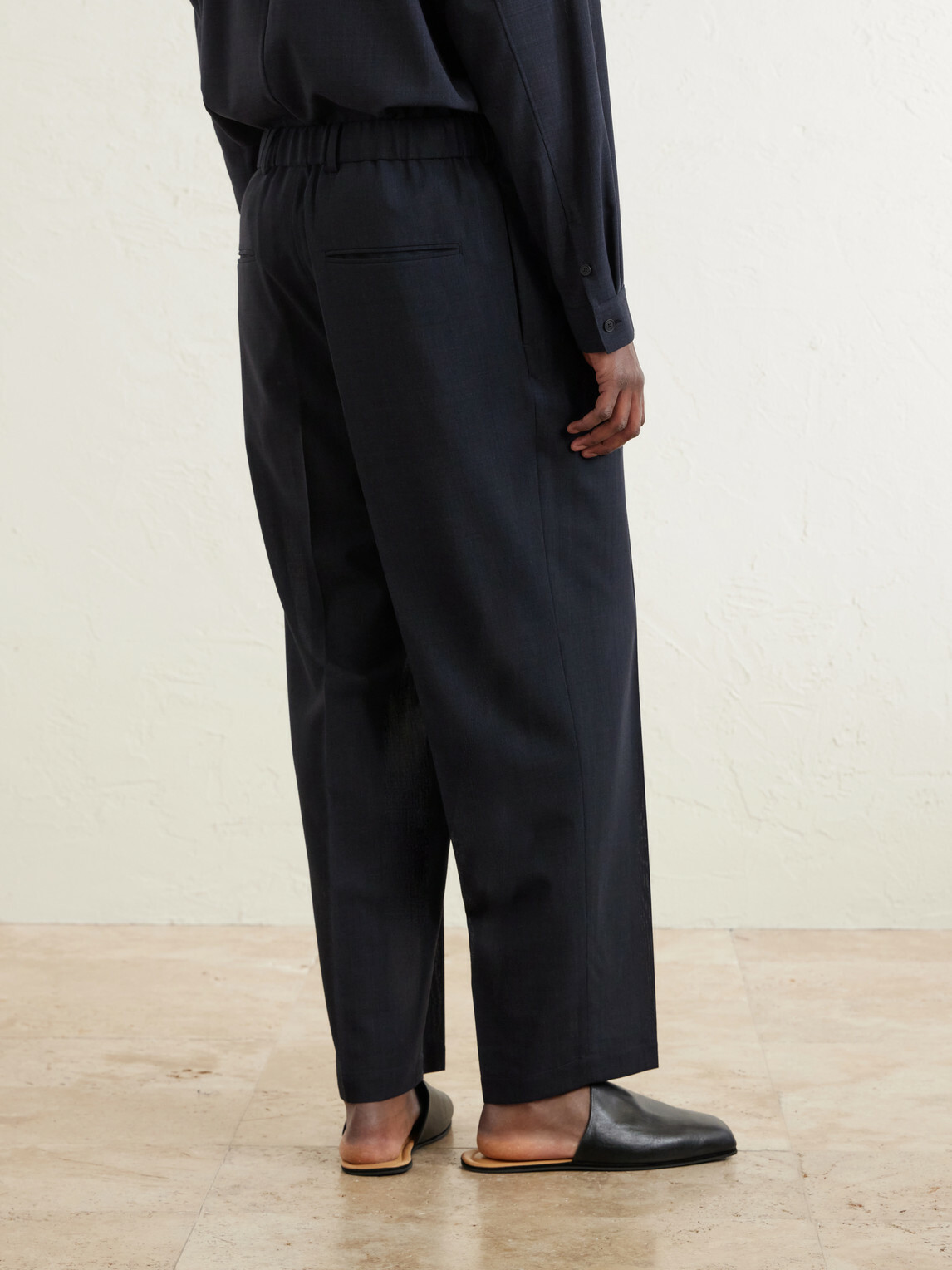ATON - Straight-Leg Pleated Wool-Gauze Trousers - Blue