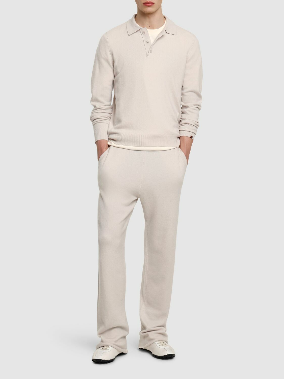 EXTREME CASHMERE N320 Rush Straight Leg Pants
