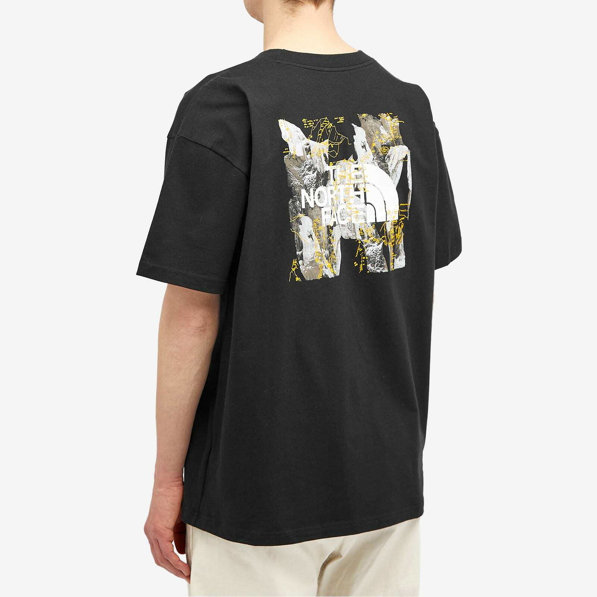 The North Face Men's Heavyweight Relaxed T-Shirt in Tnf