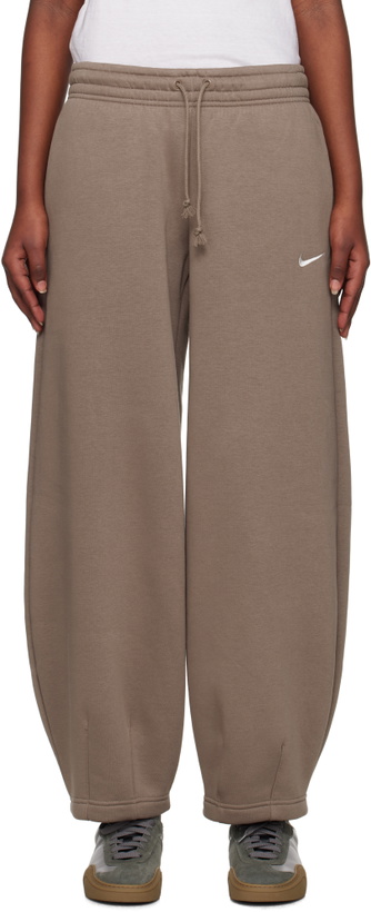 Photo: Nike Taupe Mid-Rise Oversized Tapered Sweatpants