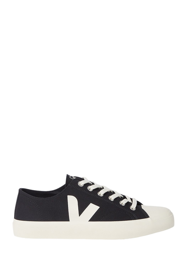 Photo: Veja Wata II Sneakers