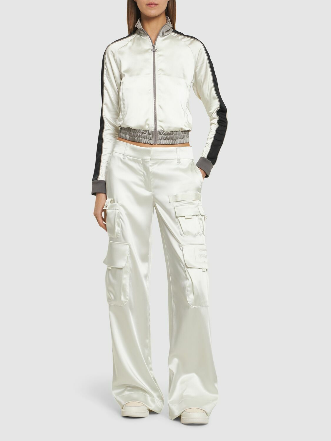 【関税&送料込】Off-White Jeans Toybox Off-White Off-White Toybox Laundry Mid-Rise Jeans - Leggings