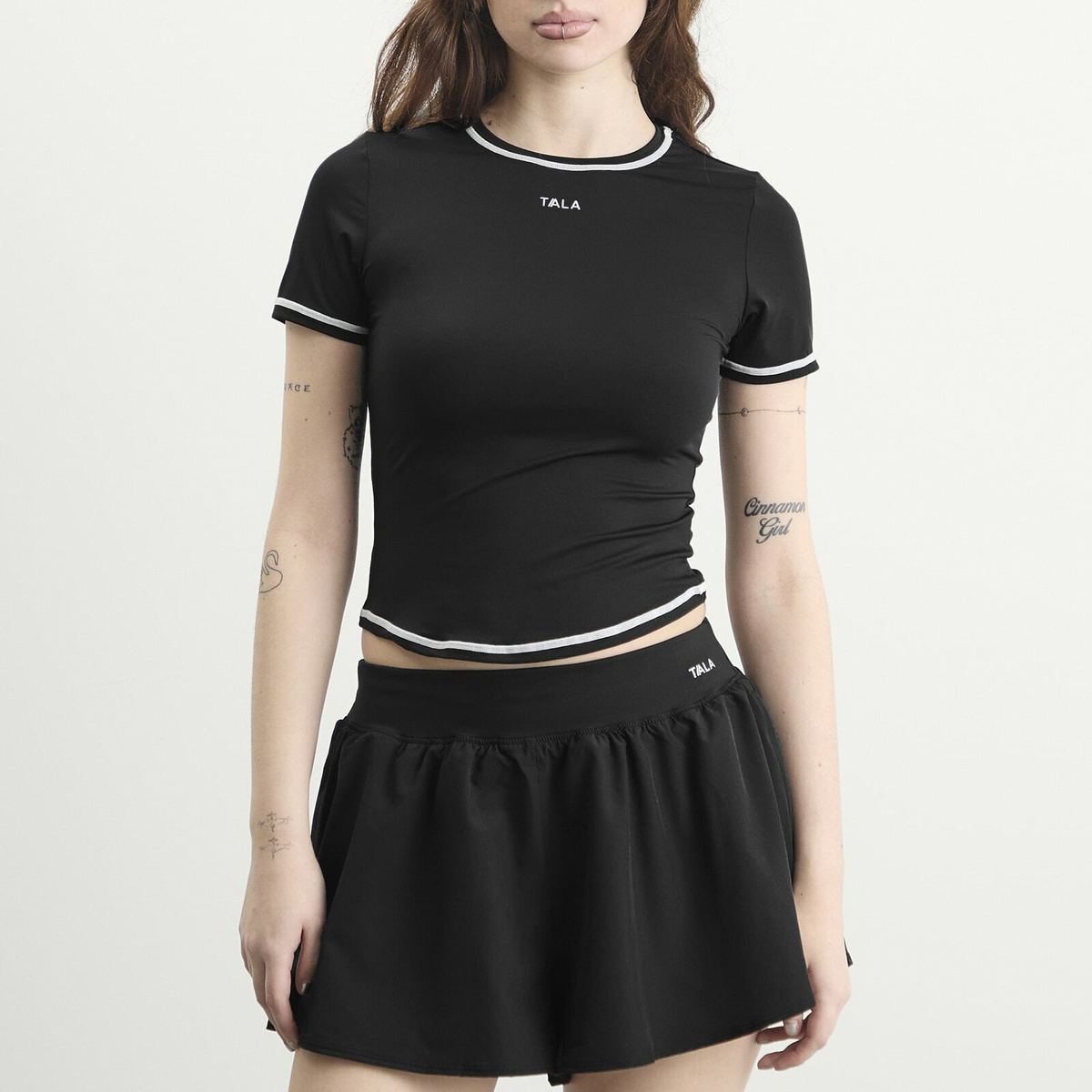 TALA Women's Ultralite Active Contrast Stitch T-Shirt in Shadow Black