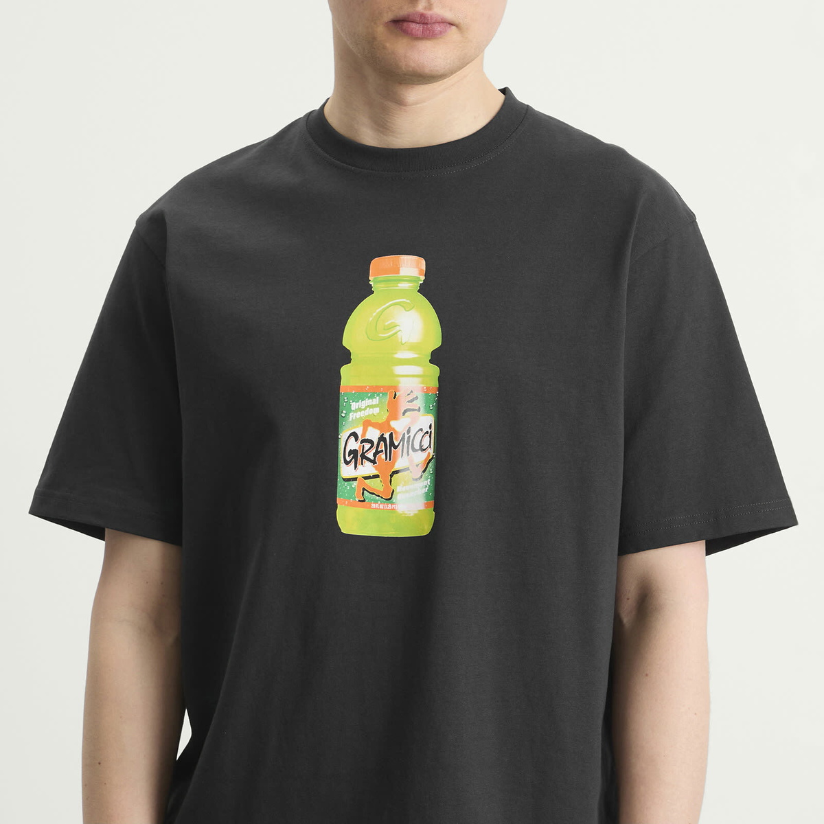 Gramicci Men's Quencher T-Shirt in Vintage Black