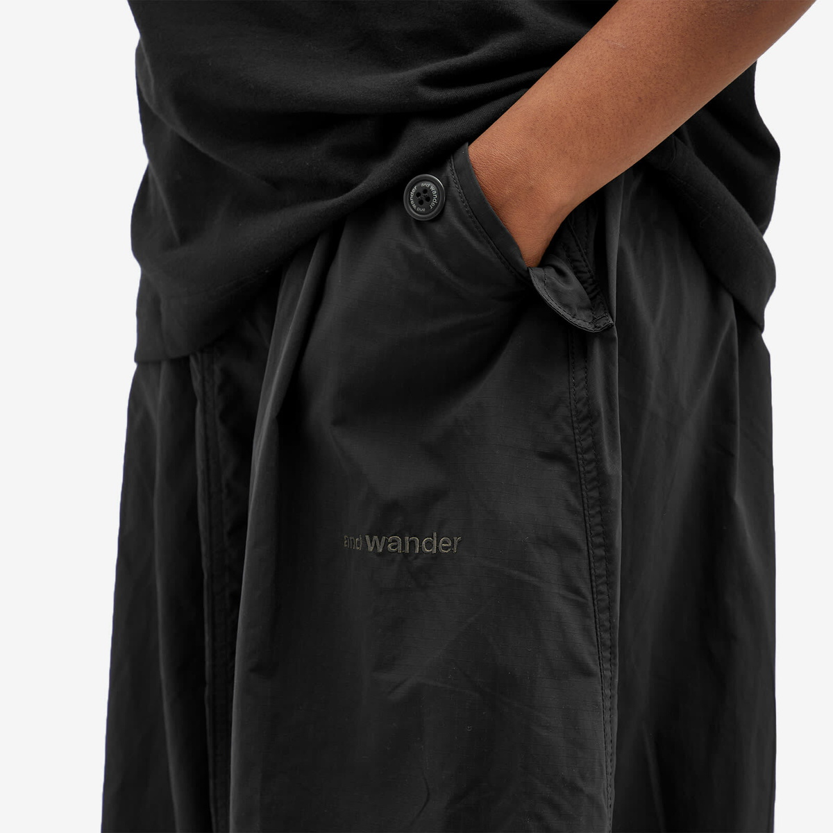 and wander Women's Oversized Cargo Skirt in Black and Wander