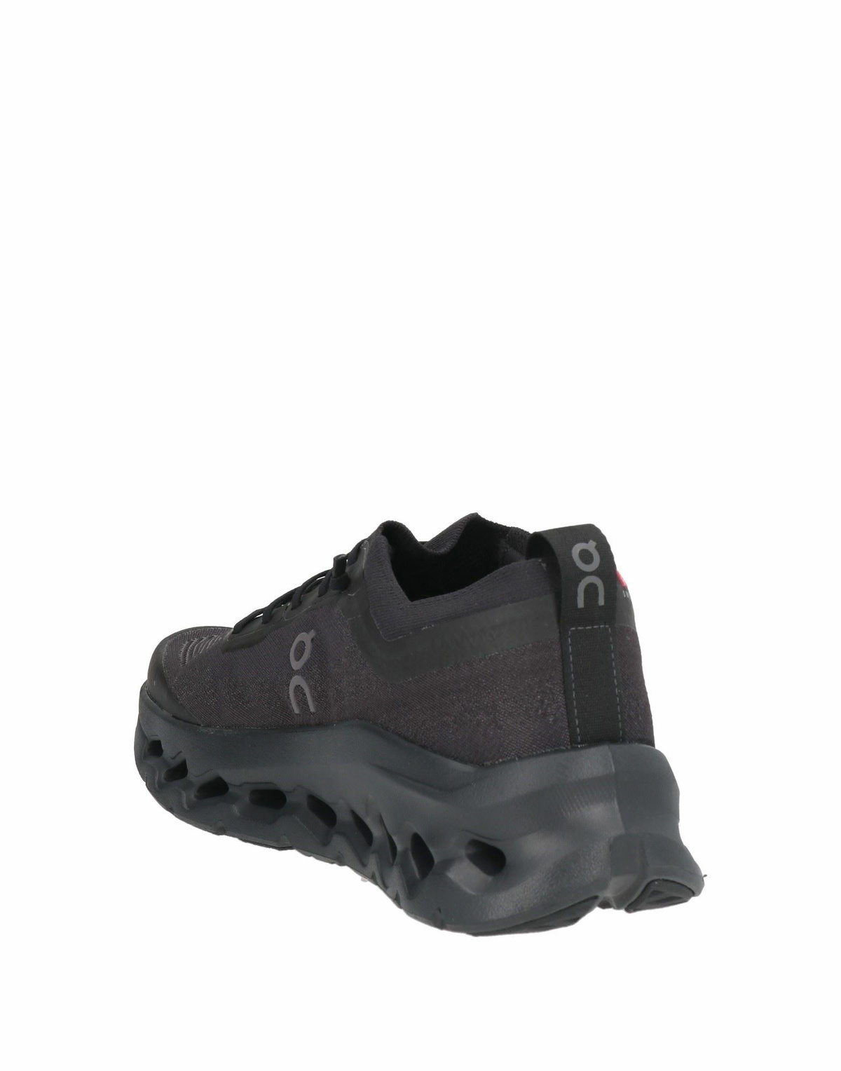 On Cloudtilt Moon Womens Sneakers in Black