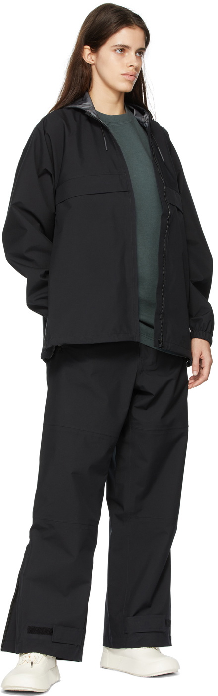 GR10K Black DRWN OFF Rain Jacket