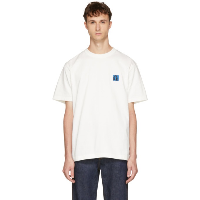 Photo: Calvin Klein 205W39NYC Off-White Sandra Brant Patch T-Shirt