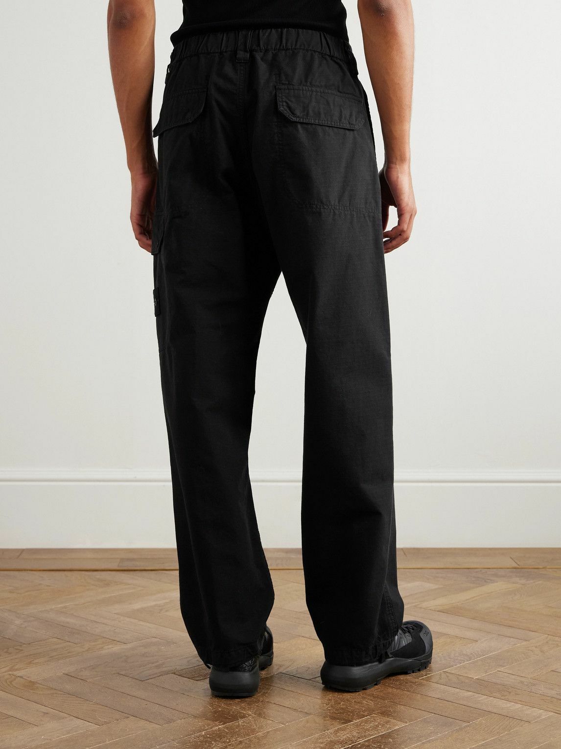 Stone Island - Straight-Leg Logo-Appliquéd Cotton-Ripstop Cargo Trousers - Black