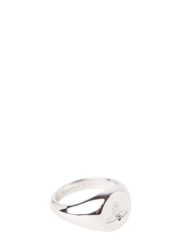 Photo: Vivienne Westwood Sigillo Ring