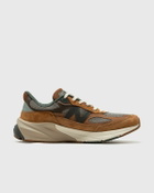 New Balance New Balance X Carhartt 990 V6 Brown Lowtop