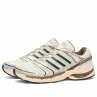 Adidas Adistar Control 5 Sneaker in Ftwr White/Core Black/Core White