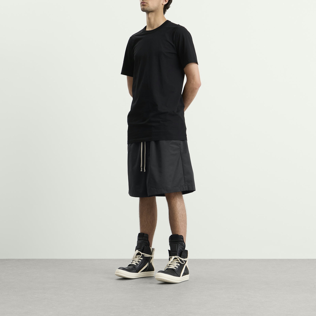 Rick Owens Men's Faun Shorts in Black