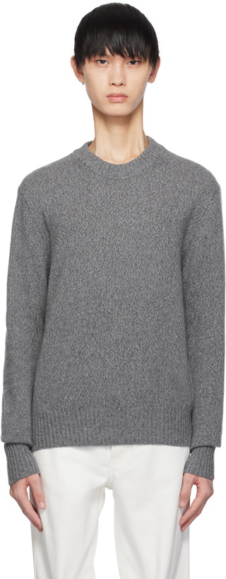 Photo: AMI Paris Gray Ami de Cœur Sweater