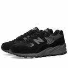 New Balance Men's MT580RGR Sneakers in Black