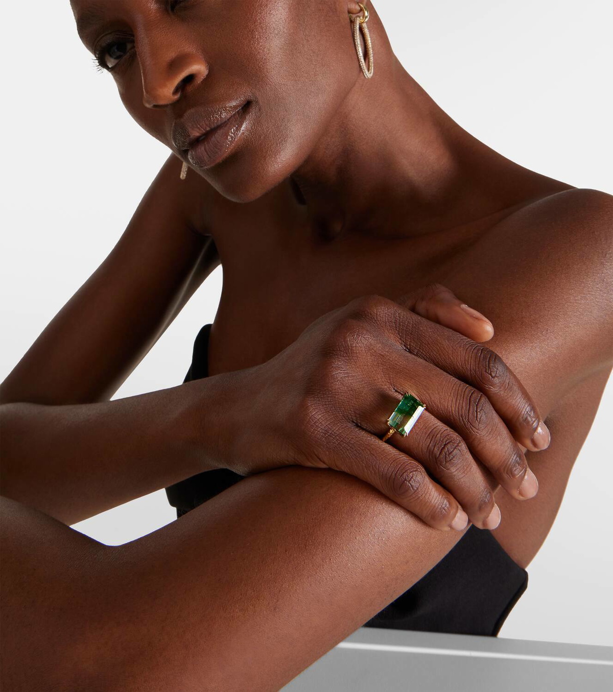 Octavia Elizabeth Olivia 18kt gold ring with tourmaline