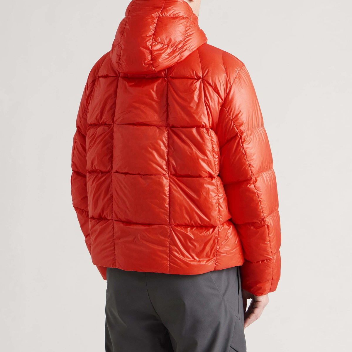 Goldwin Men's 0 Three-Dimensional Down Parka Jacket in Scarlet
