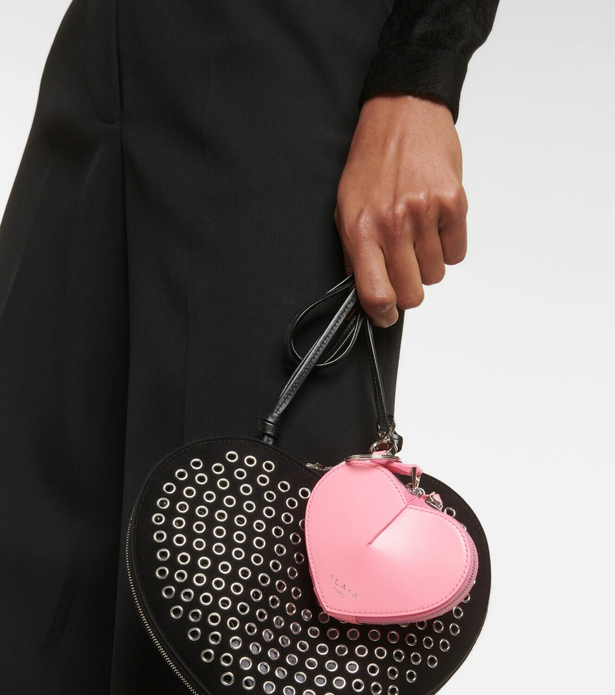 ALAIA アライア ハート Le Coeur Mini leather coin purse836808 Alaïa Mini Le Coeur Leather Coin Purse | Saks Fifth Avenue