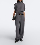 Lisa Yang Zaya cashmere sweater